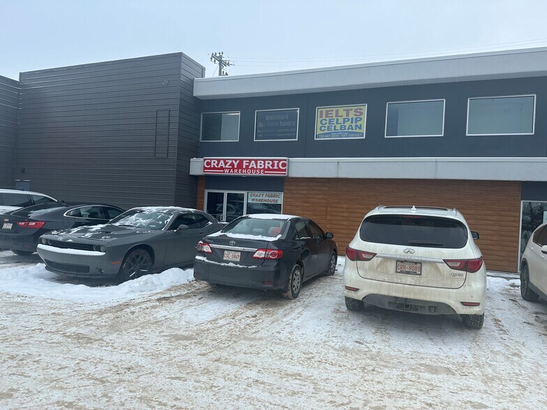 More Photos Of 9129-9131 35th Ave NW, Edmonton Office For Sale