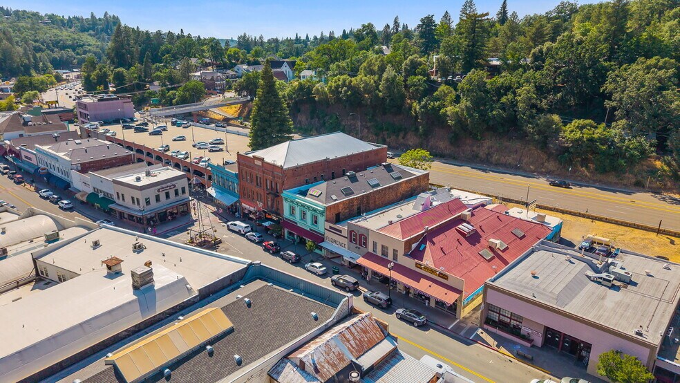 More Photos Of 435 Main St, Placerville Storefront For Sale