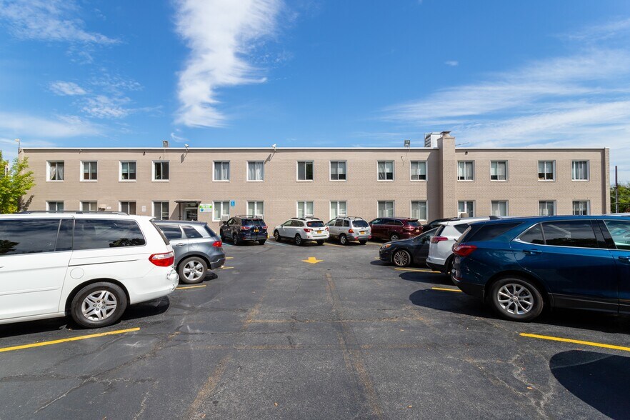 More Photos Of 280 Mamaroneck Ave, White Plains Freestanding For Lease