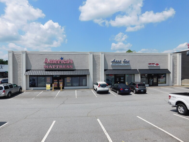 Primary Photo Of 1606 S Stratford Rd, Winston-Salem Freestanding For Lease