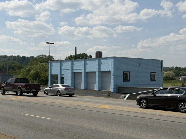 Primary Photo Of 45 W Eads Pky, Lawrenceburg Freestanding For Sale