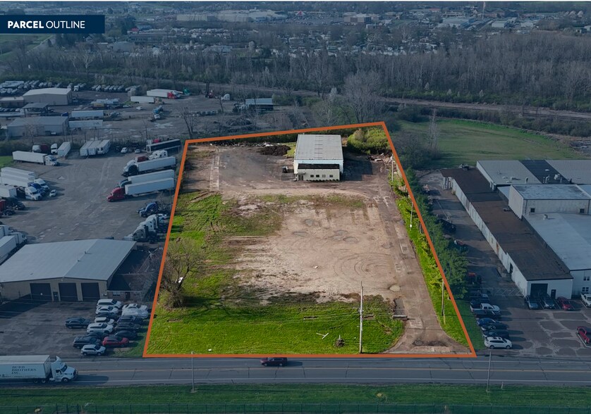 More Photos Of 2975 Symmes Rd, Fairfield Warehouse For Lease