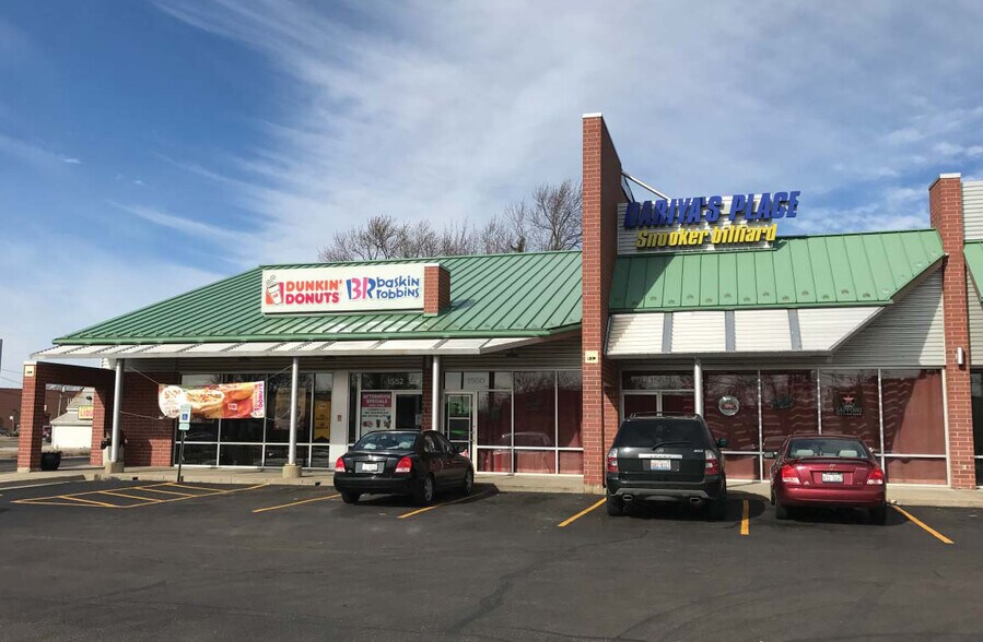 Primary Photo Of 1552-1590 Rand River Rd, Des Plaines Freestanding For Lease