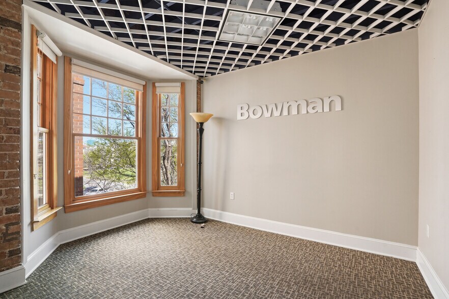 More Photos Of 1200 W Magnolia Ave, Fort Worth Office For Lease