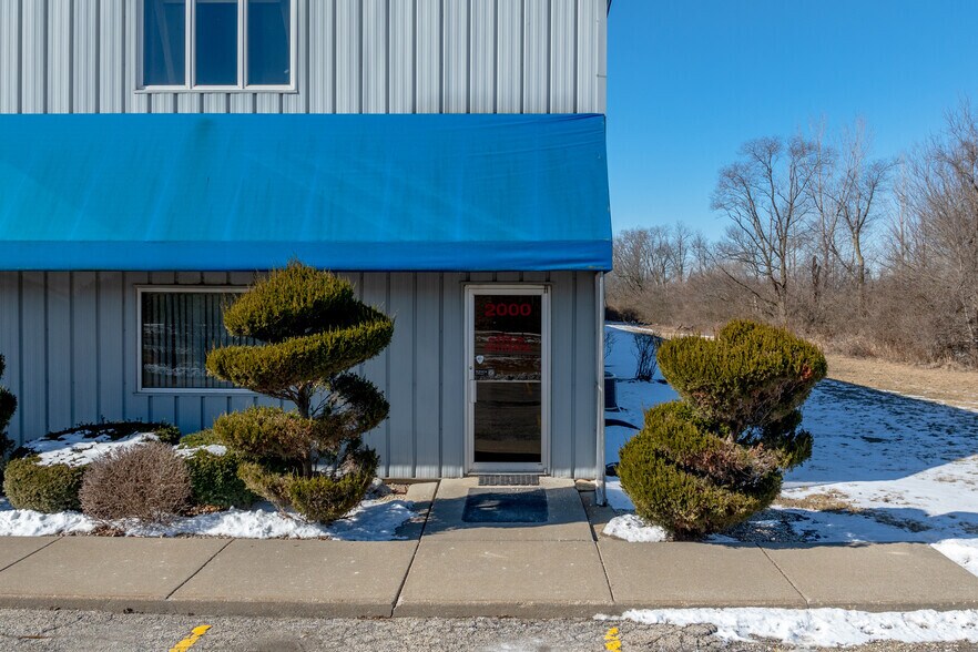 More Photos Of 2000 Ashley Rd, Morris Manufacturing For Lease