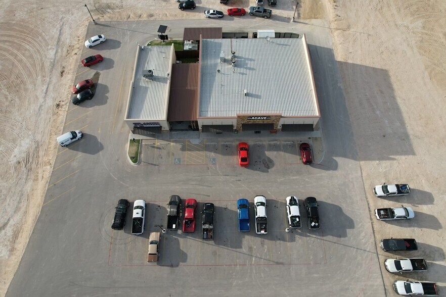 More Photos Of 1259 W I-20 Hwy, Monahans Storefront For Lease