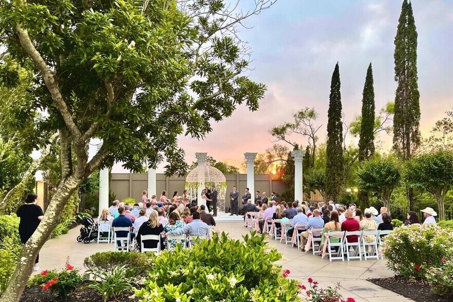 Primary Photo Of 2550 FM 646 Rd E, Dickinson Lodge Meeting Hall For Sale