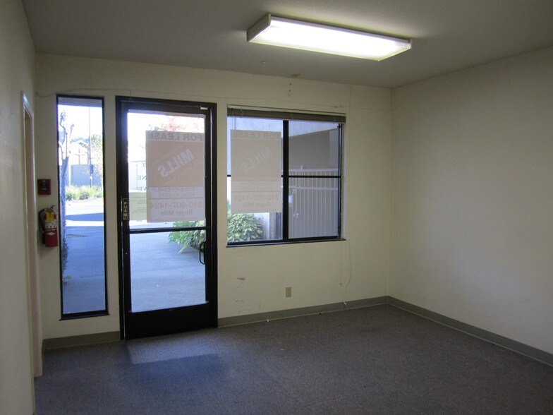 More Photos Of 10945-10955 San Pablo Ave, El Cerrito Medical For Lease