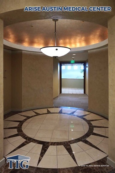 More Photos Of 3003 Bee Caves Rd, Rollingwood Hospital For Sale