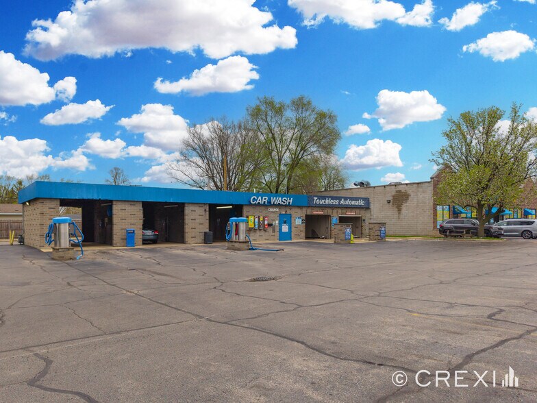 Primary Photo Of 602 Montgomery Rd, Montgomery Carwash For Sale