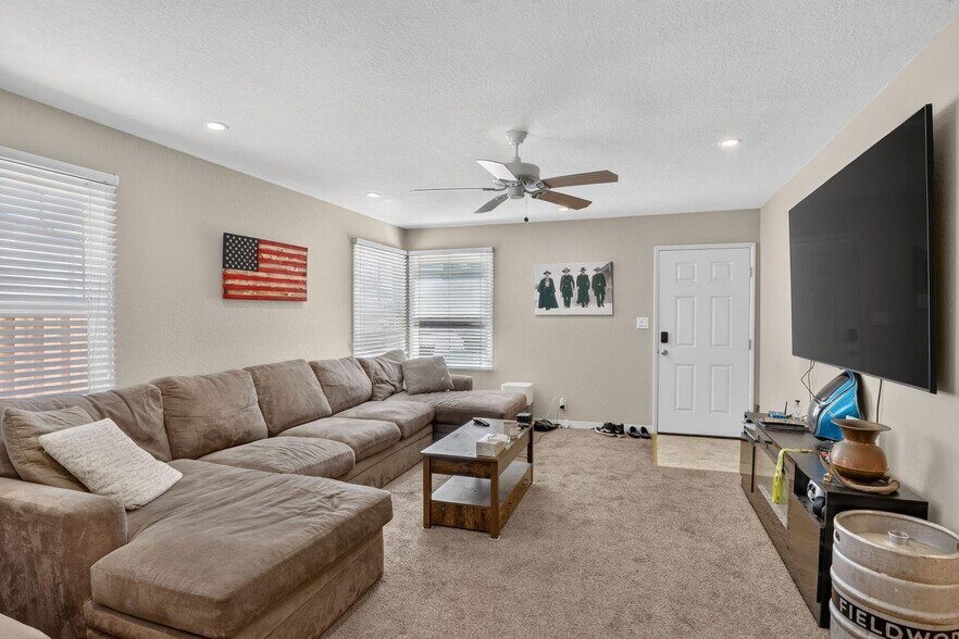 More Photos Of 20847 Chester St, Castro Valley Multifamily For Sale