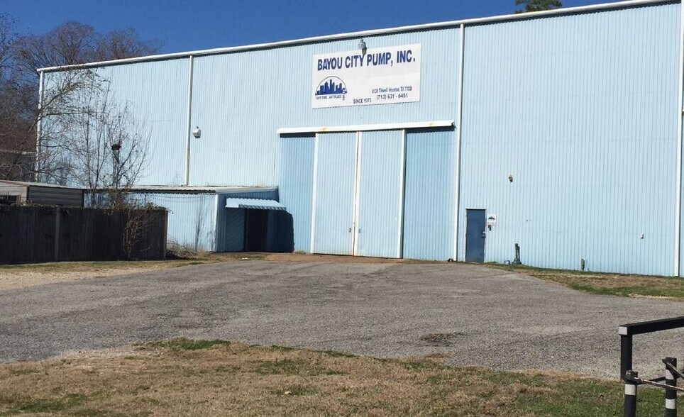 Primary Photo Of 8139 Tidwell Rd, Houston Warehouse For Lease