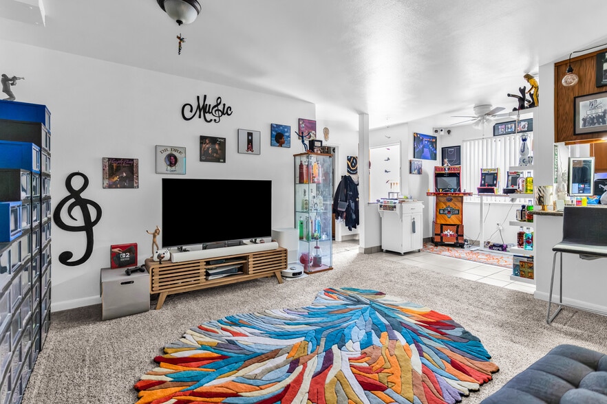 More Photos Of 301 Country View Ln, Pleasant Hill Apartments For Sale