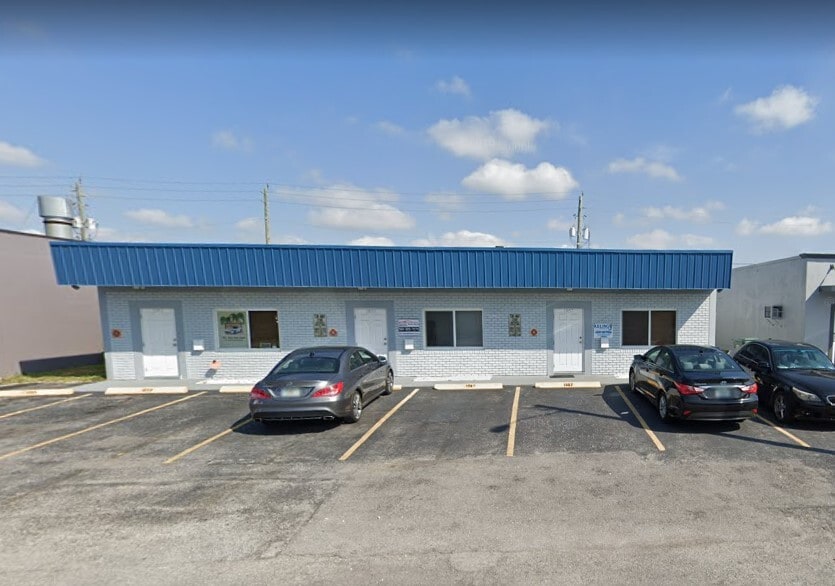 Primary Photo Of 1053-1057 NE 43rd St, Oakland Park Warehouse For Lease
