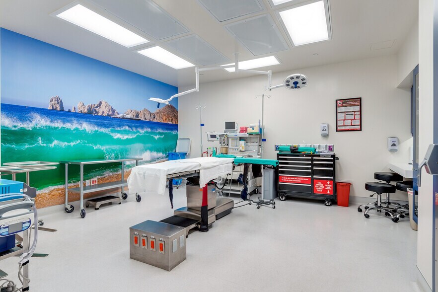 More Photos Of , Ontario Office For Sale