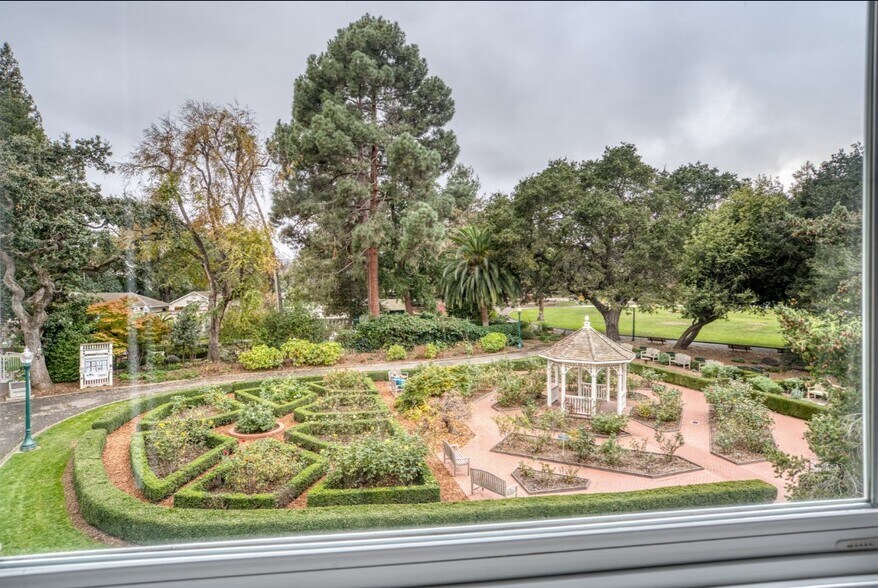 More Photos Of 710 Laurel Ave, San Mateo Apartments For Sale