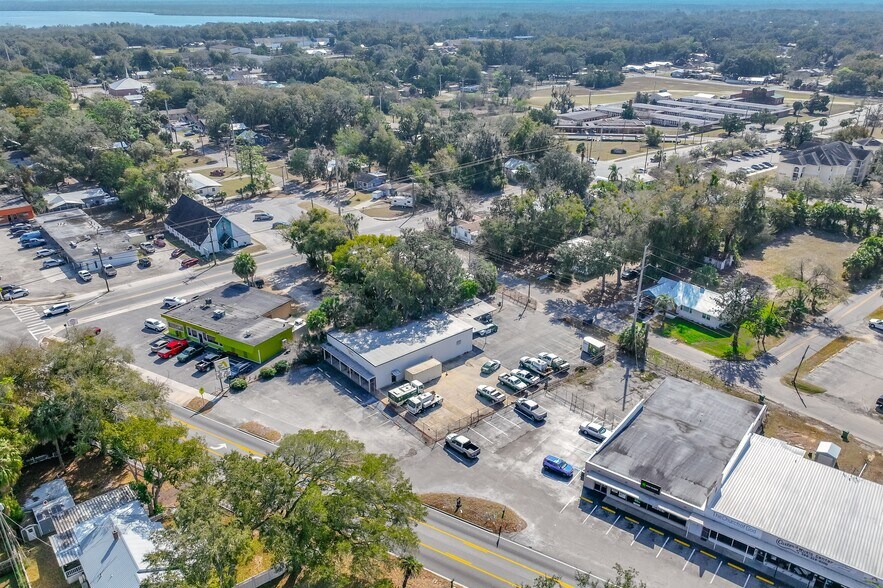 More Photos Of 2405 Crill Ave, Palatka Office For Sale