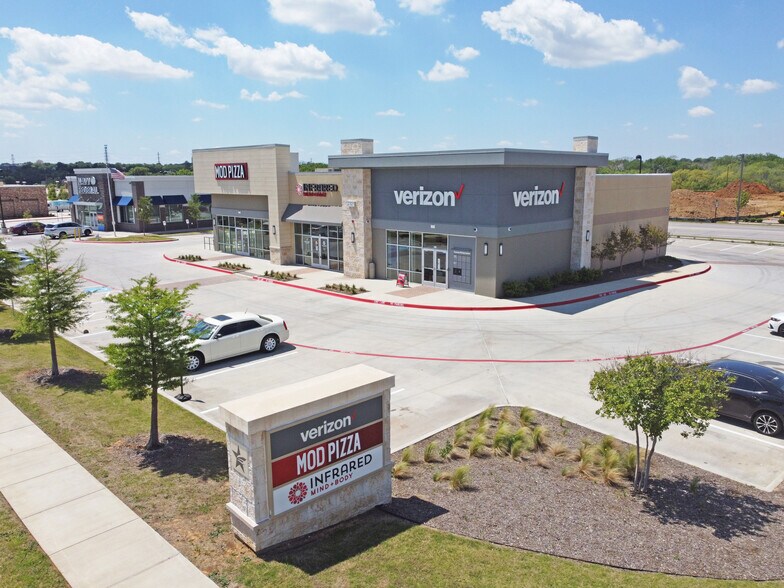 More Photos Of 2321 State Highway 121, Euless Storefront For Lease