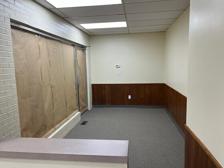 More Photos Of 900 E Hartford Ave, Ponca City Medical For Lease