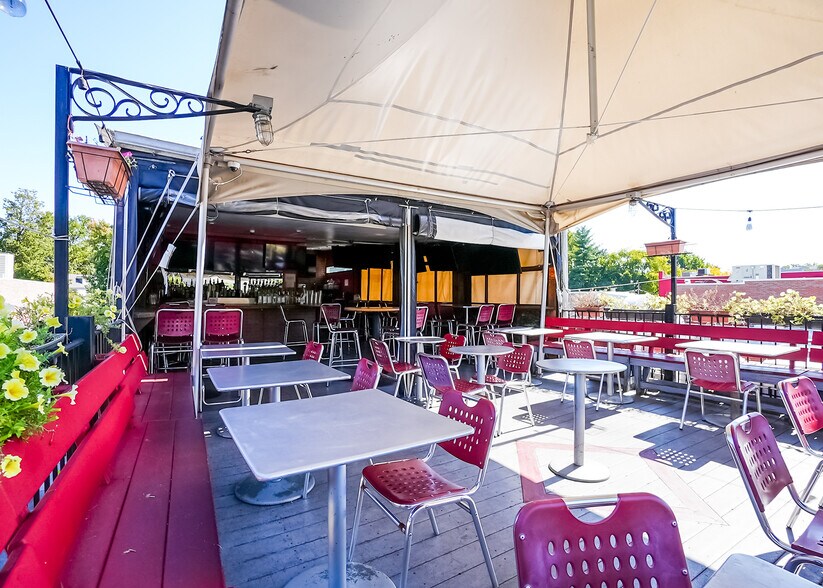 More Photos Of 3421 Connecticut Ave NW, Washington Restaurant For Sale