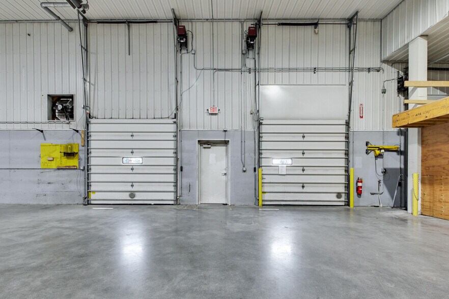 More Photos Of 680 Gerry Way, Darien Warehouse For Sale