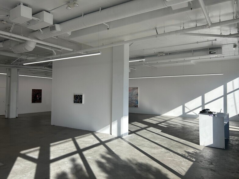 More Photos Of 5103 W Adams Blvd, Los Angeles Apartments For Lease