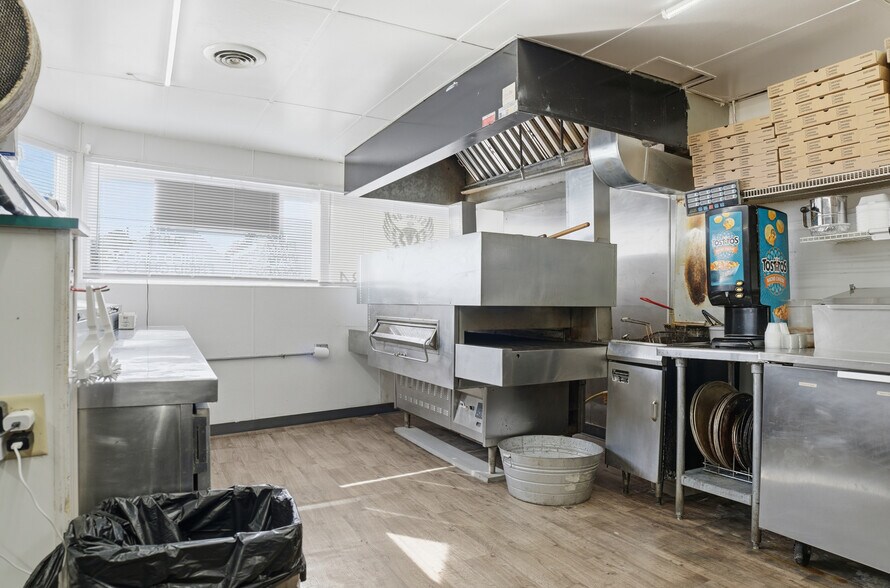 More Photos Of 12 E Main St, Shiloh General Retail For Sale