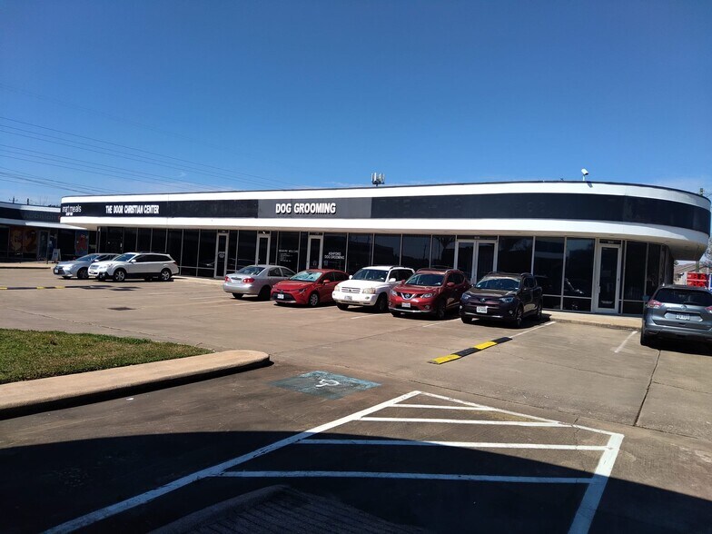 More Photos Of 1100 Wilcrest Dr, Houston Unknown For Lease