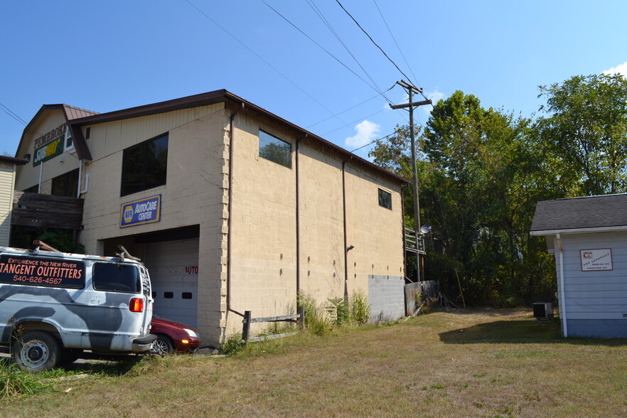 More Photos Of 5976 Virginia Ave, Pembroke Storefront Retail Residential For Sale