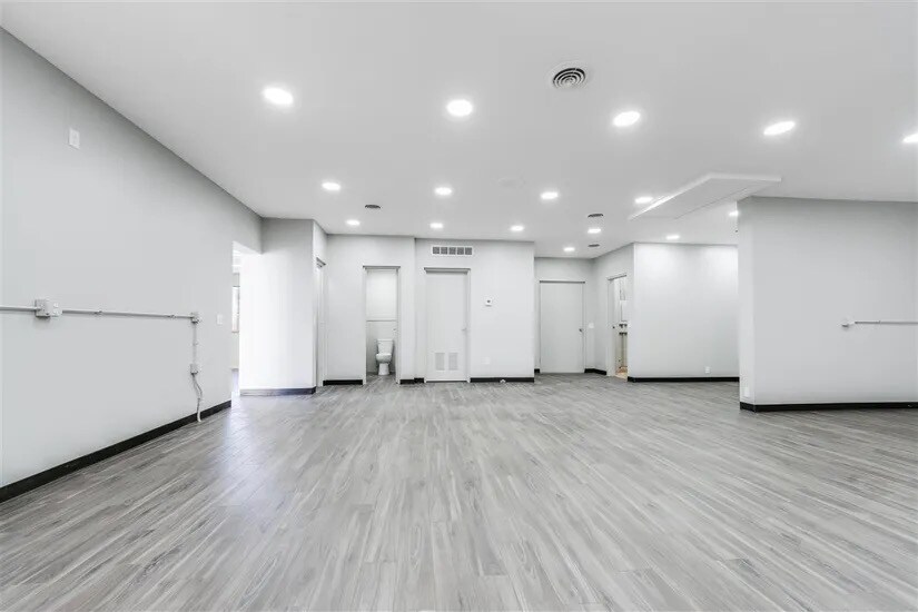 More Photos Of 626 S B St, Richmond Medical For Sale