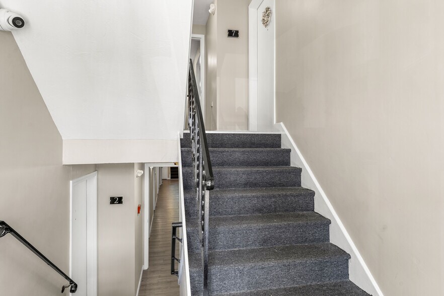 More Photos Of 32 Bradford St, Concord Apartments For Sale