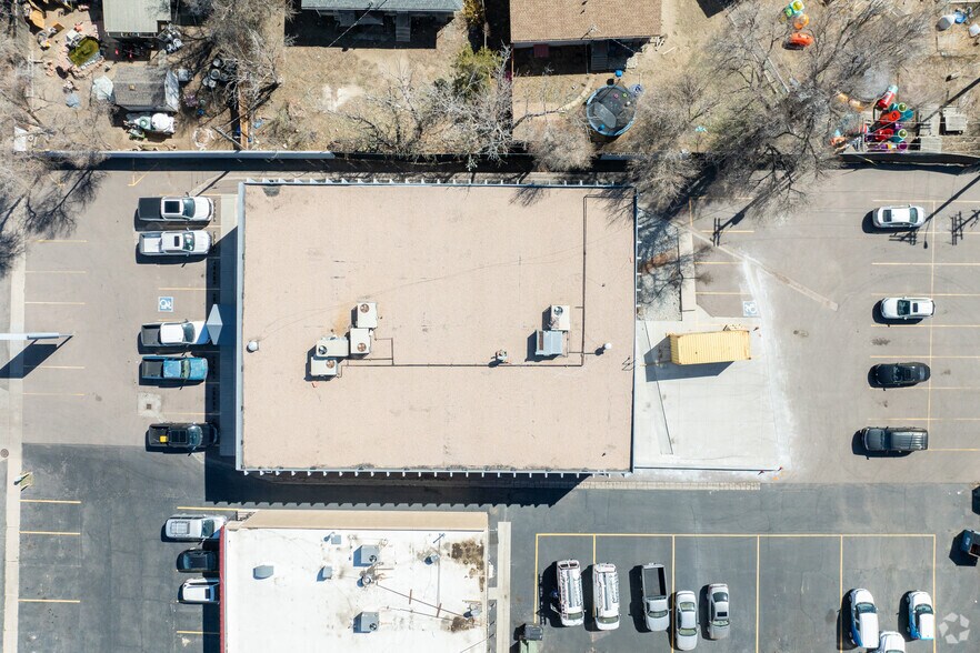 More Photos Of 902 N Circle Dr, Colorado Springs Office For Lease