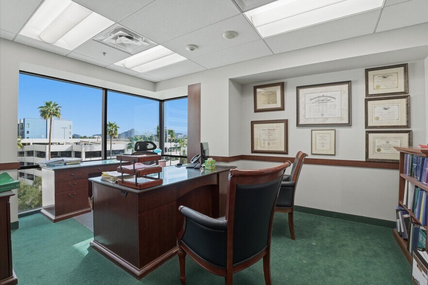 More Photos Of 3033 N Central Ave, Phoenix Office For Sale