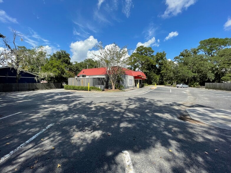 More Photos Of 2563 Ashley River Rd, Charleston Fast Food For Sale