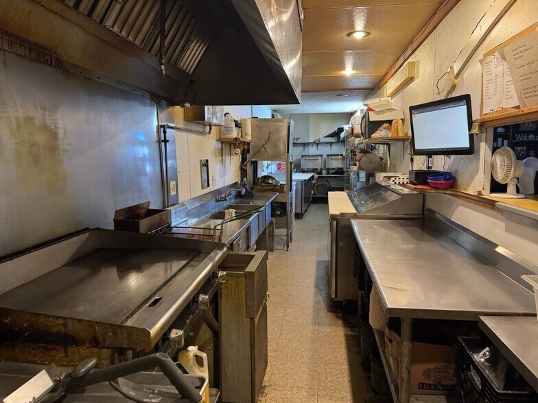 More Photos Of 68290 S Main St, Iron River General Retail For Sale