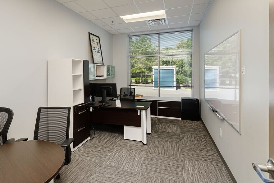 More Photos Of 2926 Kraft Dr, Nashville Light Distribution For Lease