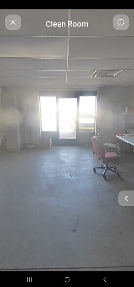 More Photos Of 9966 Samuel Rd, Carterville Self Storage For Sale