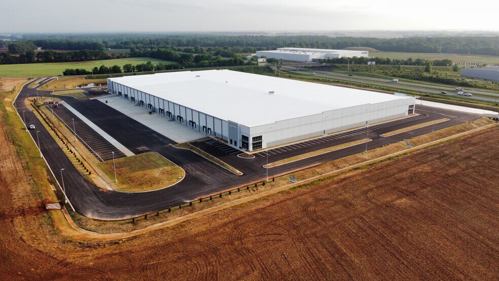 More Photos Of 23366 Bibb Garrett Rd, Tanner Warehouse For Lease