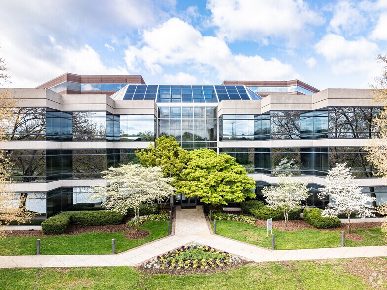 More Photos Of 1A Burton Hills Blvd, Nashville Coworking Space
