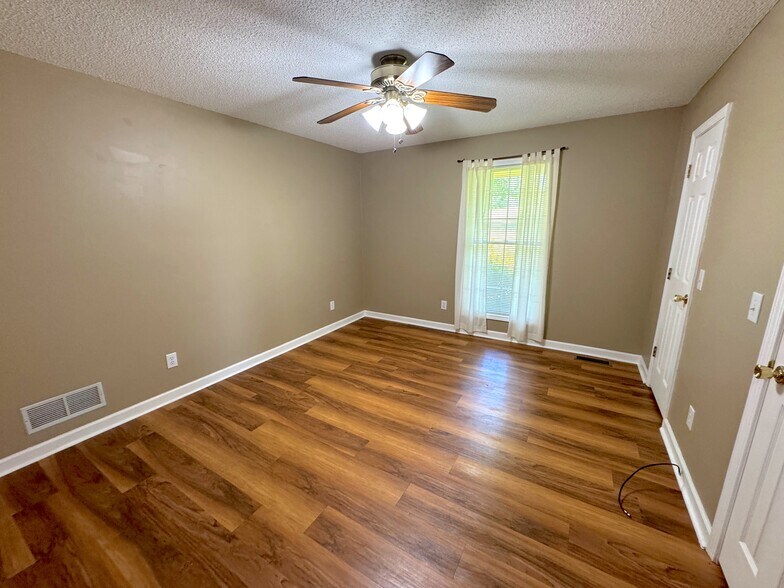 More Photos Of 15817 GA-106, Martin Religious Facility For Sale