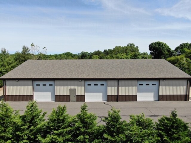 More Photos Of 50 N Columbia St, Port Jefferson Manufacturing For Lease