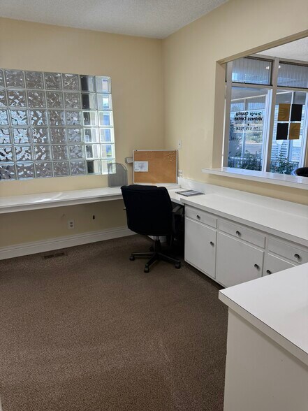 More Photos Of 1500 E Katella Ave, Orange Medical For Lease