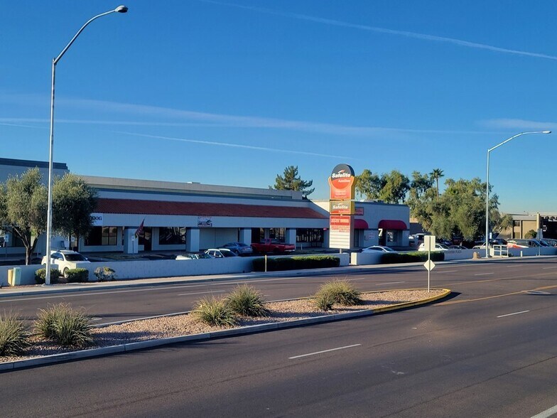 More Photos Of 255 E Southern Ave, Mesa Storefront For Lease