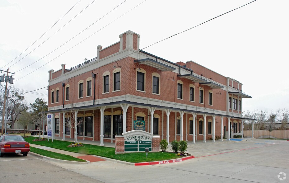 More Photos Of 140 E Main St, Lewisville Coworking Space