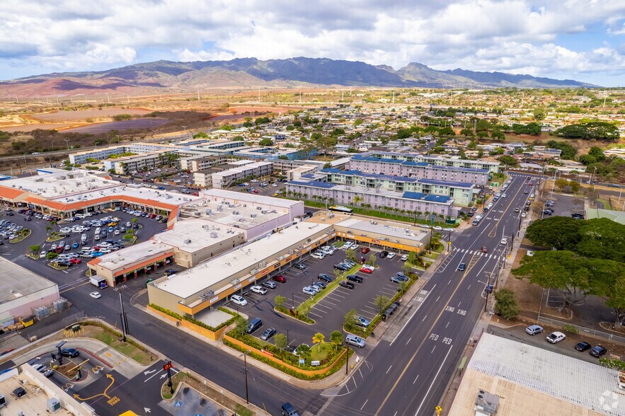 More Photos Of 94-226 Leoku St, Waipahu Storefront For Lease