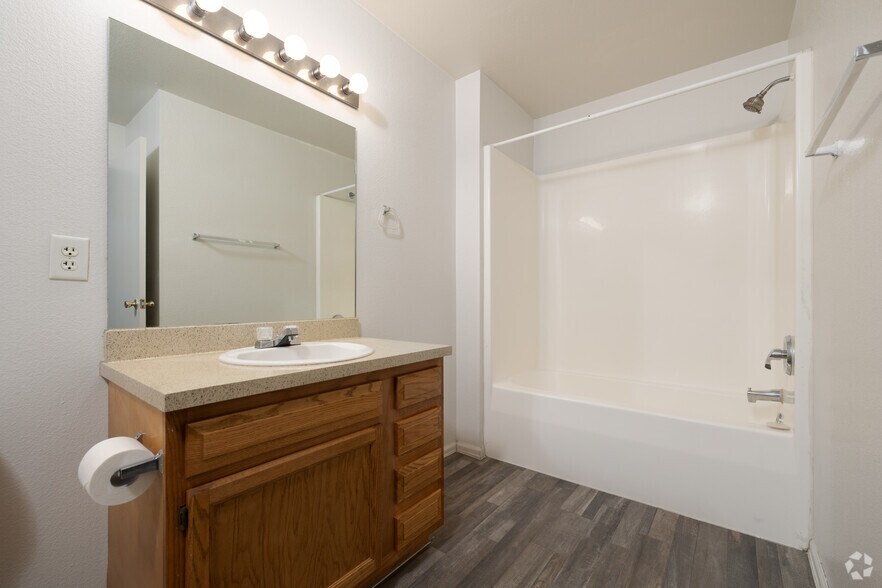 More Photos Of 393 E Spaulding Ave, Pueblo Apartments For Sale