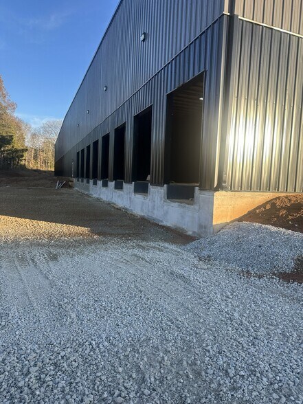 More Photos Of 2426 Madison Technology Dr, Jackson Industrial For Lease