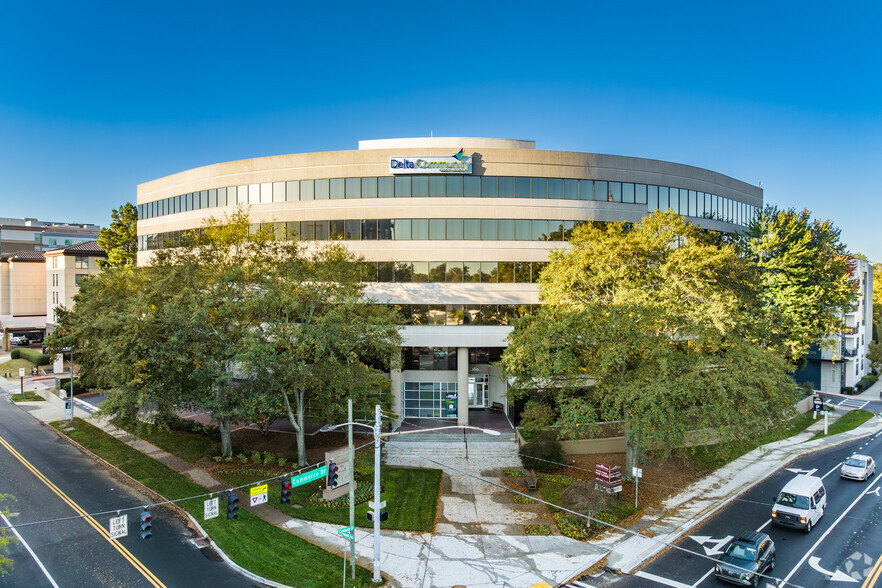 Primary Photo Of 160 Clairemont Ave, Decatur Office For Lease