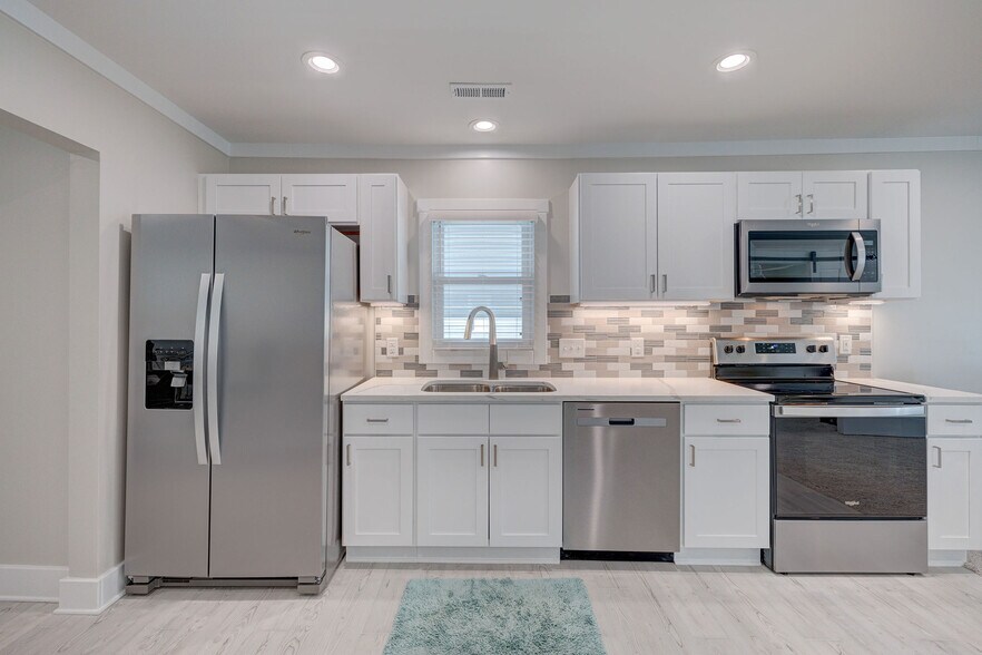 More Photos Of 100 Whitman Ave, Castle Hayne Land For Sale