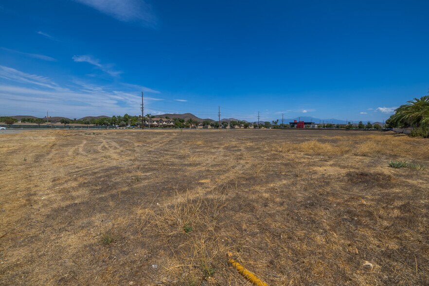 More Photos Of 27195 Newport Road, Menifee Land For Sale
